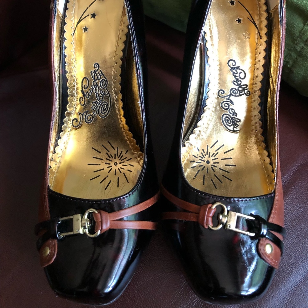 Naughty Monkey platform pumps
